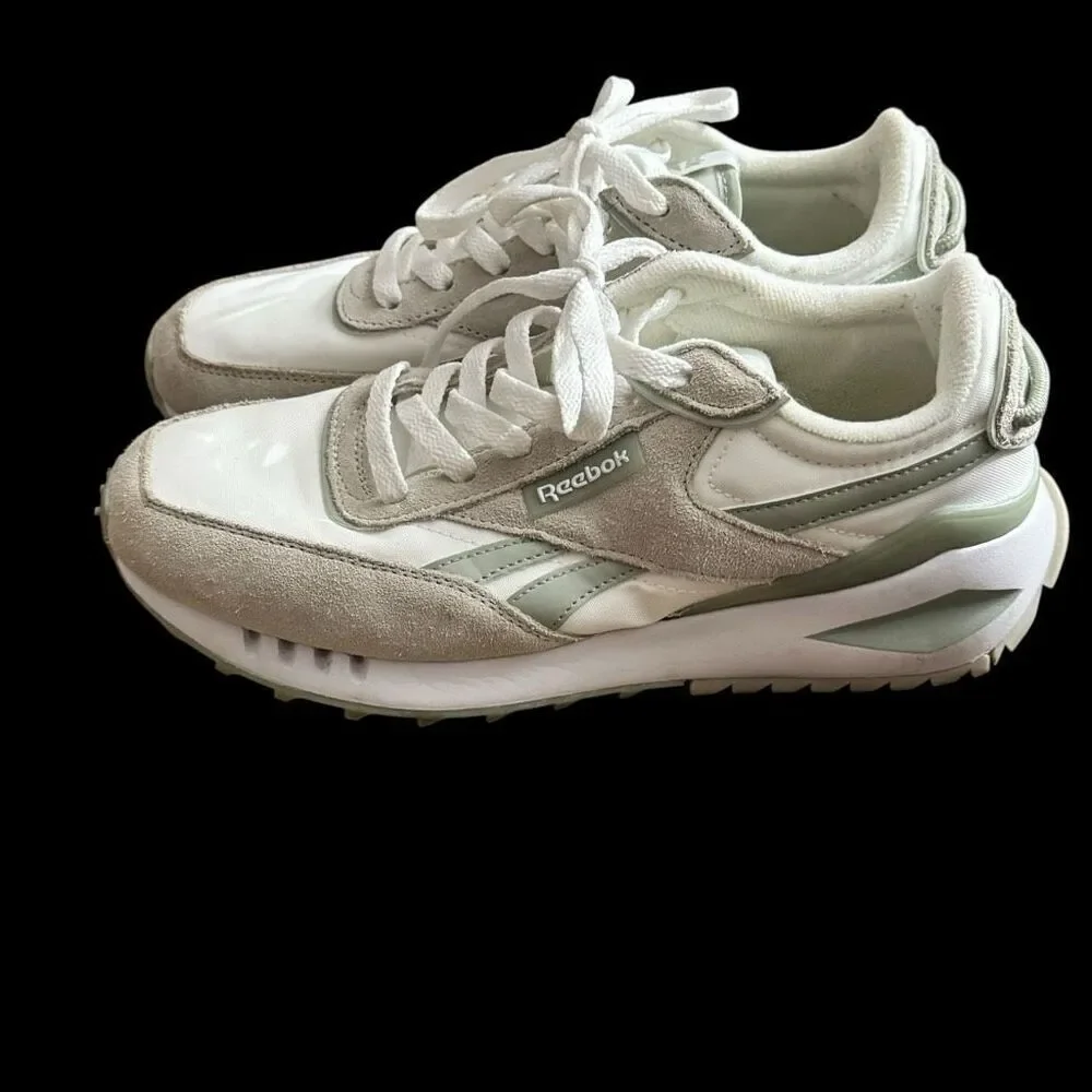 Reebok Women’s Cloud-walk Leather /Suede Sneakers -/SZ: 8.5